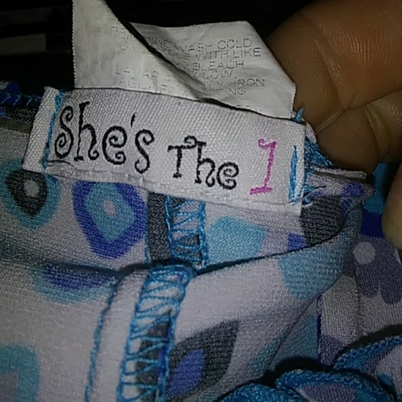 Girls top - Picture 2 of 4